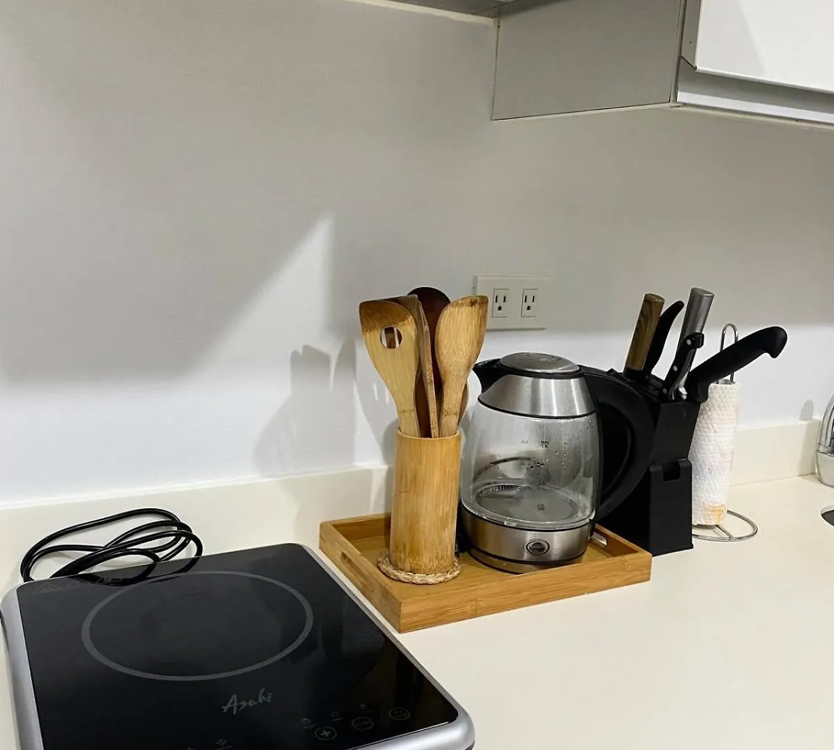 Apartment Cozy Escape Staycation Near Sm Bicutan Manila